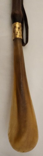 SHOEHORN - BACK SCRATCHER COMBO VINTAGE made in ITALY 21" BAMBOO and RESEN - Picture 7 of 10