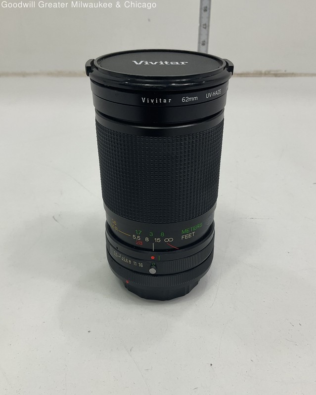 Vivitar 28-85mm 1:3.5-4.5 MC Macro Focusing Zoom Camera lens