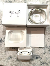 Apple AirPods Pro 1st Generation Clean Original Box Excellent Condition