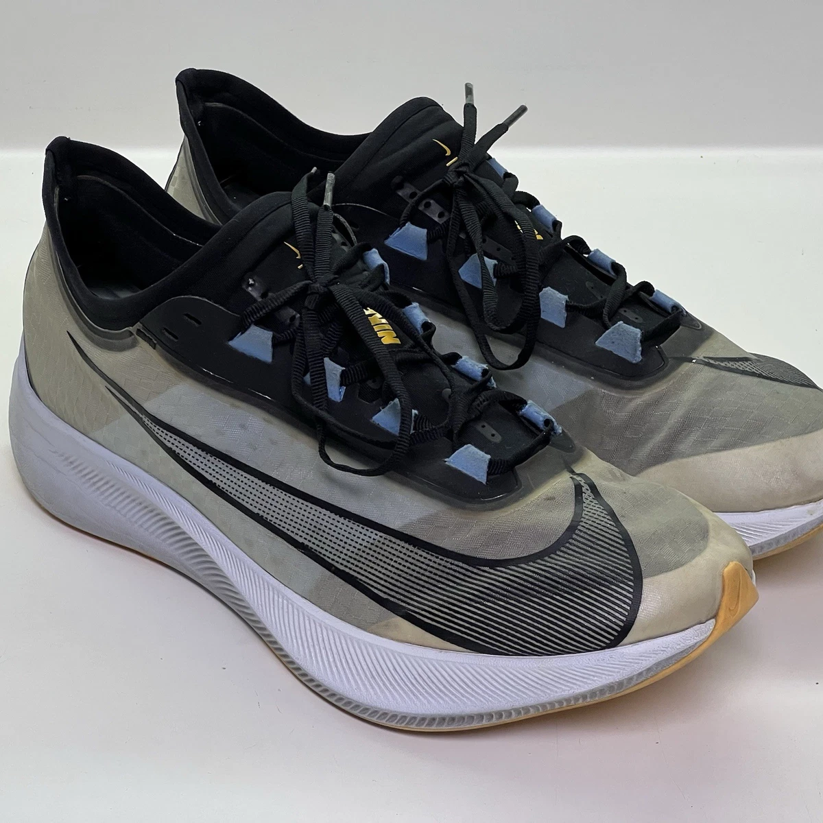 シューズ NIKE ZOOM FLY 3 ナイキ ズーム フライ。ズーム フライ 3が登場。.オンラインストア