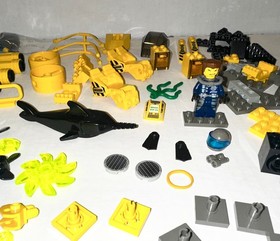 LEGO SET 4789 ALPHA TEAM MISSION DEEP SEA  AT AQUATIC MECH  - COMPLETE PREOWNED