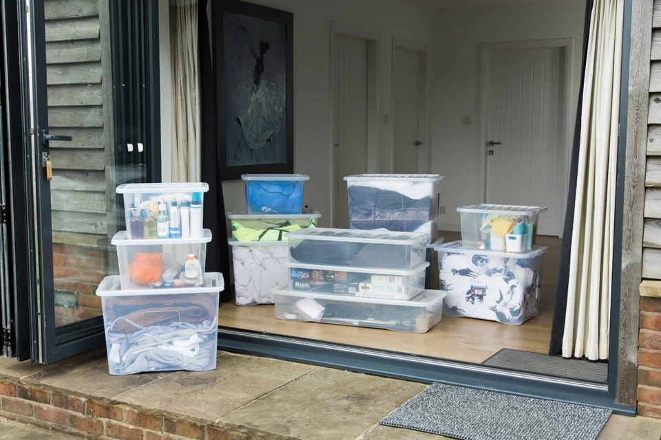 (24L/25L/36L/37L/45L/62L/92L/110L) Plastic Stackable Storage Boxes with Lids - Image 2 of 4