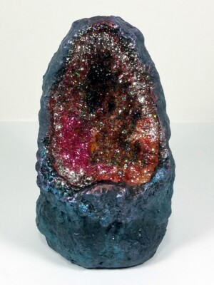 Polyresin Cool Geode Crystal Stone with Cool Color changing Led H - 4''  71886