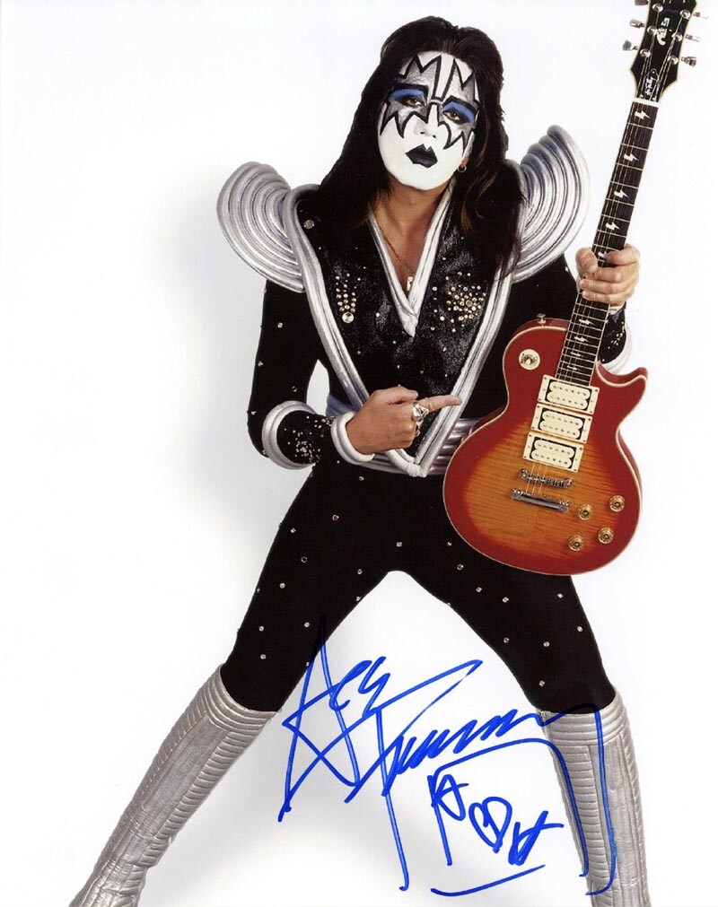 KISS Ace Frehley 直筆サイン パンフレット 半券 ステッカー KISS Ace Frehley 直筆サイン パンフレット 半券 ステッカー