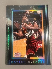 2001-02 Fleer Genuine - Mateen Cleaves ( Detroit Pistons ) #48