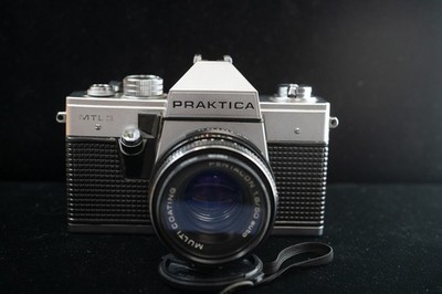 Praktica Pentacon MTL 3 with 50mm f/1.8 Pentacon Lens - Free Ship Works!