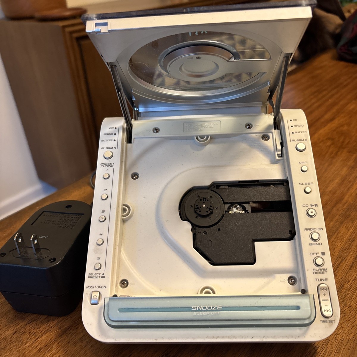 Sony Dream Machine ICF-CD855V Clock Radio CD Player TESTED WORKING