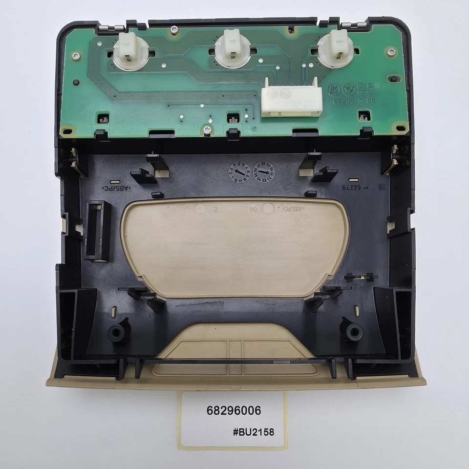 Luz domo trasero BMW 328i 2004-2013 68296006 Foto 2 de 4