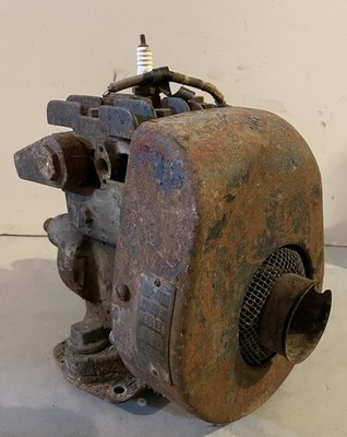 Vintage Briggs & Stratton Engine WMB For Parts Restoration Original Go Cart