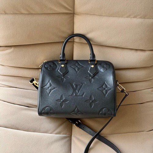Louis Vuitton Speedy Bandouliere 25 Bag in Black Empreinte Monogram