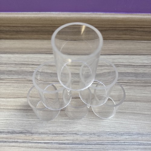 6 ACRYLIC DISPLAY STANDS 5cm X 6.5cm (used) - Picture 4 of 4