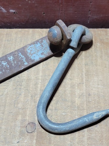 VINTAGE RUSTY ANCO 1468 MEAT HOOK BUTCHER PULLEY WORKING - Picture 3 of 4