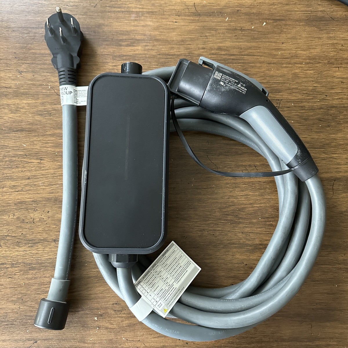 BMW XM iX iX3 iX1 i4 i5 i7 i8 EV charger Flexible charging