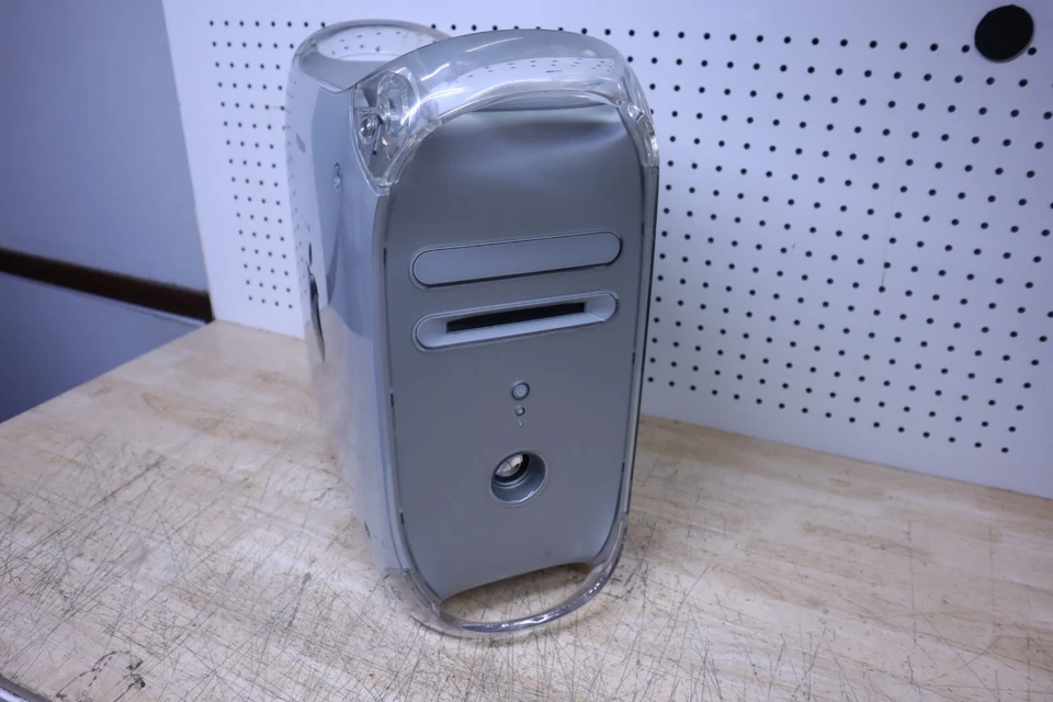Used Apple PowerMac G4 M8493 Power PC 7455 G4 1GHz DP 1 GB RAM No HDD/No OS USA - Image 4 of 4