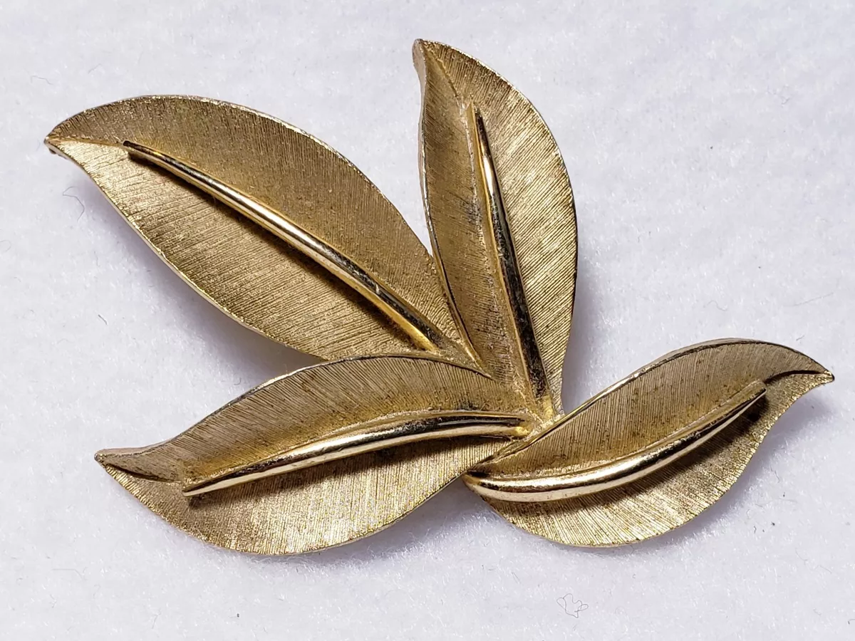Trifari leaf brooch deals