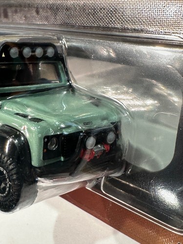 2023 HOT WHEELS ELITE 64, LAND ROVER DEFENDER 90 PICKUP, 5 - Picture 3 of 6