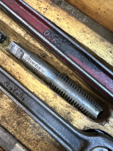 GTD OK Jr 1/4-3/4" NC Rubinetto Die Set Cassa in Legno Tonda Die Vite Piastra Greenfield USA - Foto 19 di 21