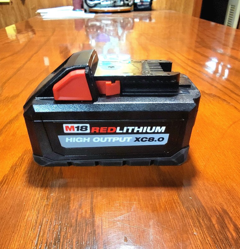 100% -GENUINE MILWAUKEE 8.0 HIGH OUTPUT  M18 RED Battery 48-11-1880 