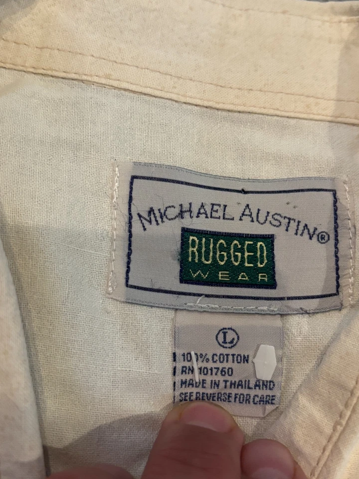 Vintage Michael Austin Shirt Short Sleeve Button Cream Rugged Wear Outdoor Camp - Image 3 of 4
