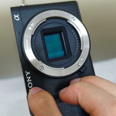 Sony Alpha A6400 Mirrorless Digital Camera 24.2MP Body Only 4K Video Recording