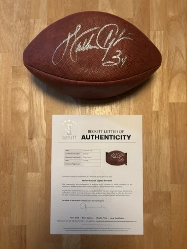 Walter Payton Signed Autographed Official Football Beckett Loa. Hof. Bears
