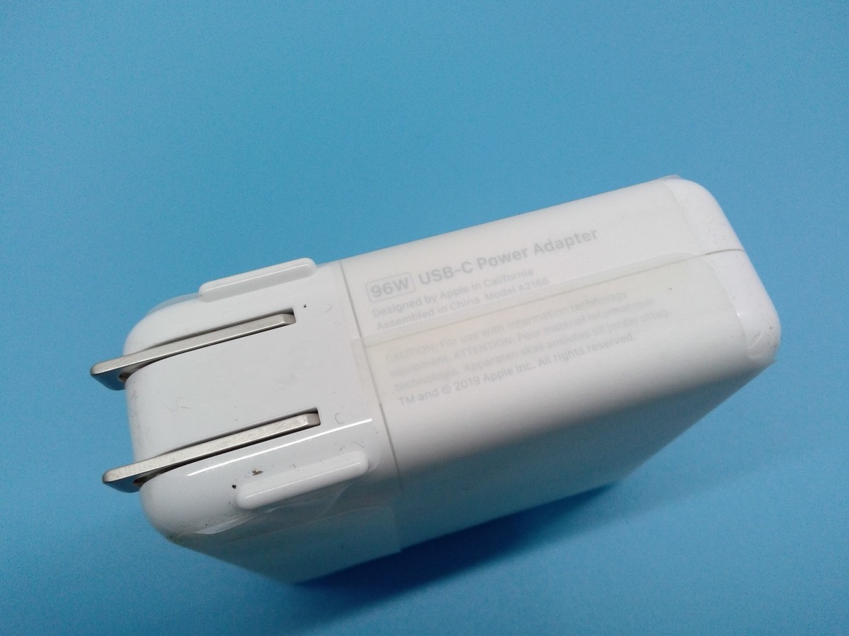 New Genuine Apple A2166 MacBook Pro 13