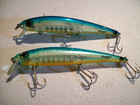 2 CLASSIC BOMBER SIGNATURE SERIES SUSPENDING LONG A FISHING LURES — photo 2