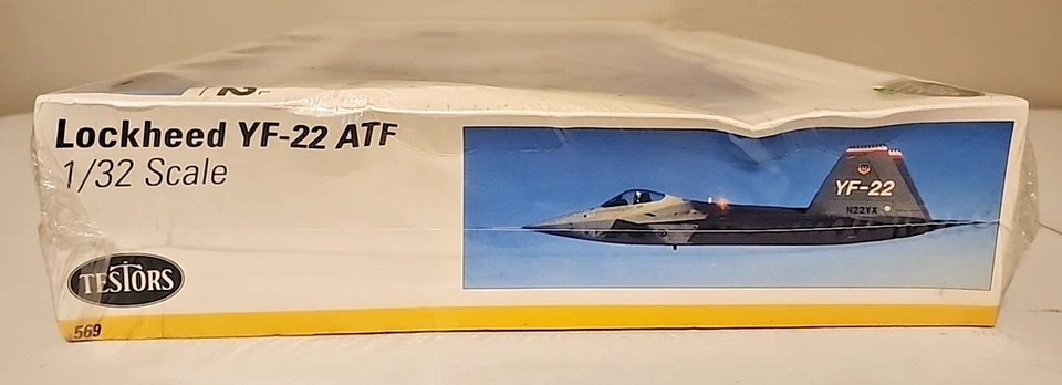 Testors Lockheed YF-22 ATF  Kit # 569 Factory Sealed 1:32 Minor Dented Box - Image 3 of 4