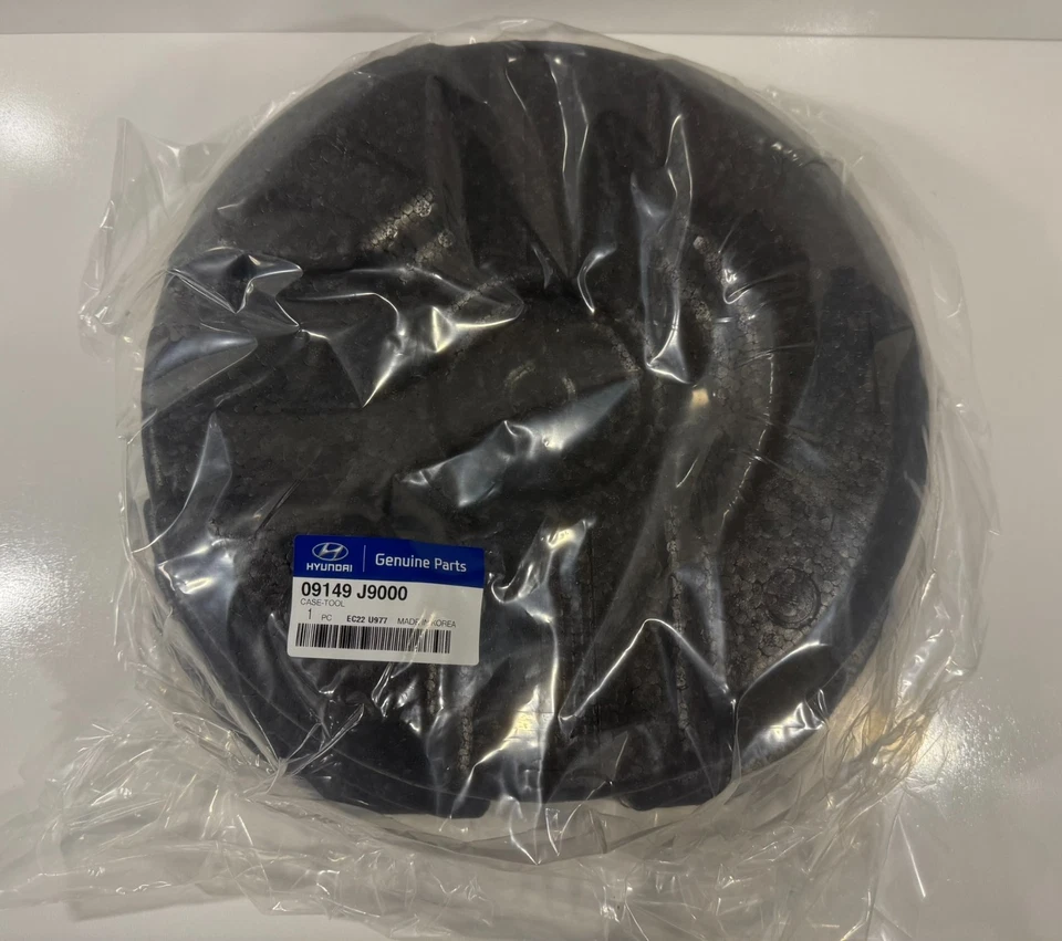 NEW OEM Spare Tire Wheel & Jack Kit J9F40AK900 for Hyundai Kona 2018-2023 - Image 3 of 4