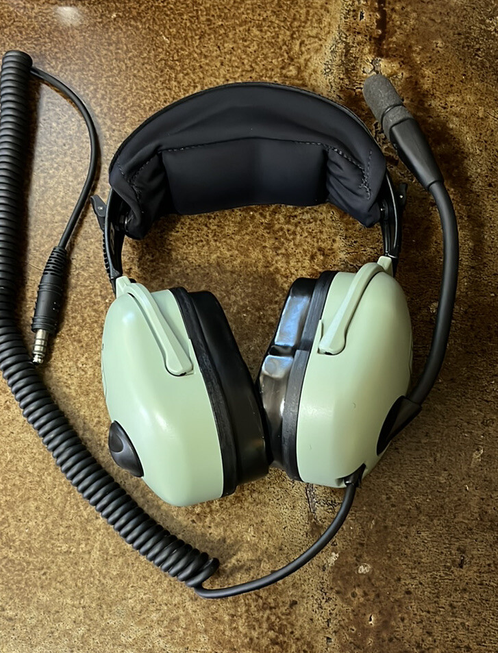 David Clark Model H20-16 Pilot Headset | eBay