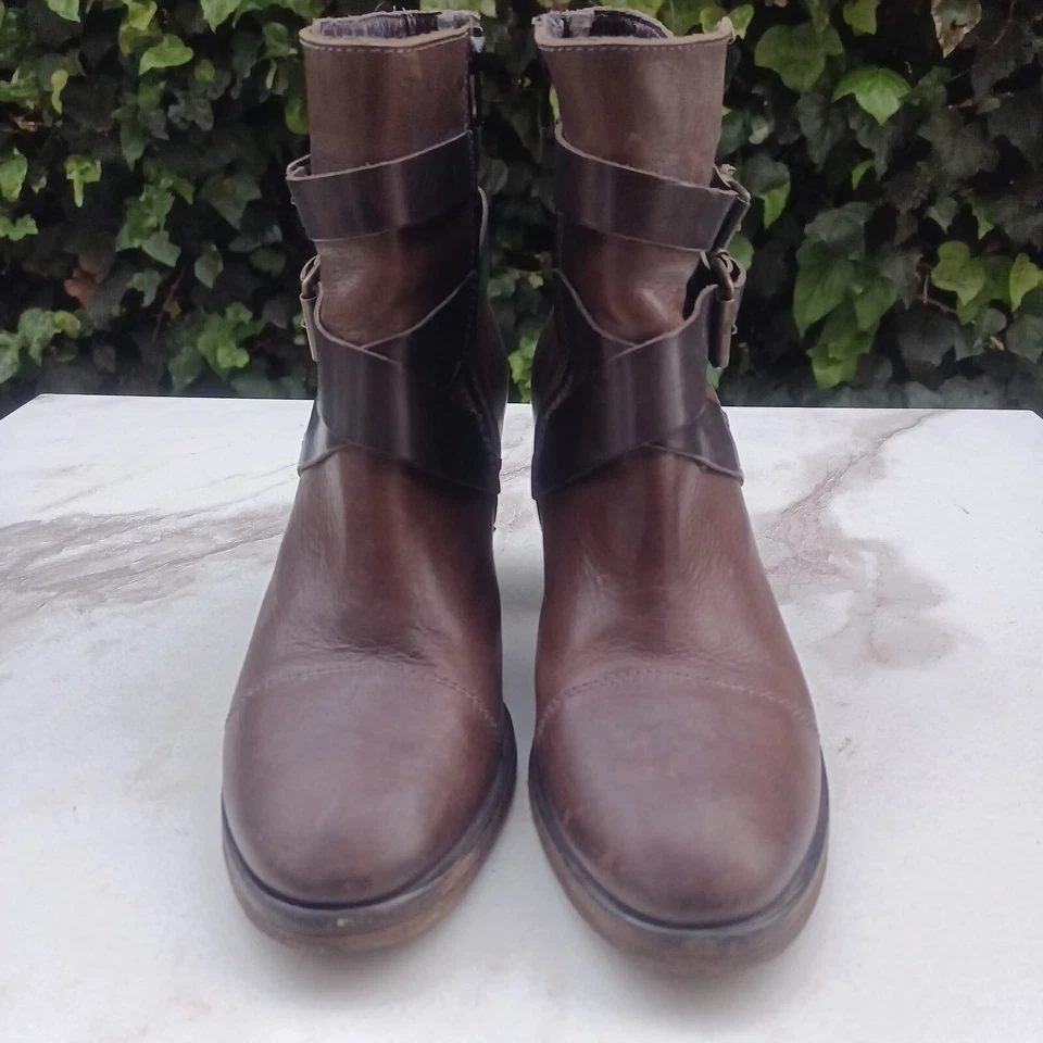 MOMA Botas al Tobillo con Puntera de Conejo Cremallera Lateral Para Mujer Talla 37 Marrón Oscuro 25,5 cm Foto 3 de 4