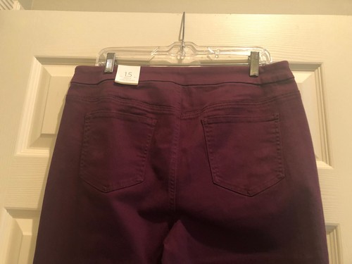 NWT CHICO'S ROYAL BORDEAUX GIRLFRIEND SLIM LEG ANKLE STRETCH JEANS ~ 1.5 (10) - Picture 5 of 11