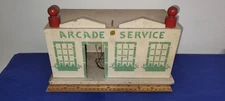 vtg ARCADE Toys Wood Service Station Cast Iron Toys Building SHIPPING INCLUDED