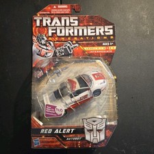 Transformers Generations Red Alert Deluxe Class New MOSC Free Shipping