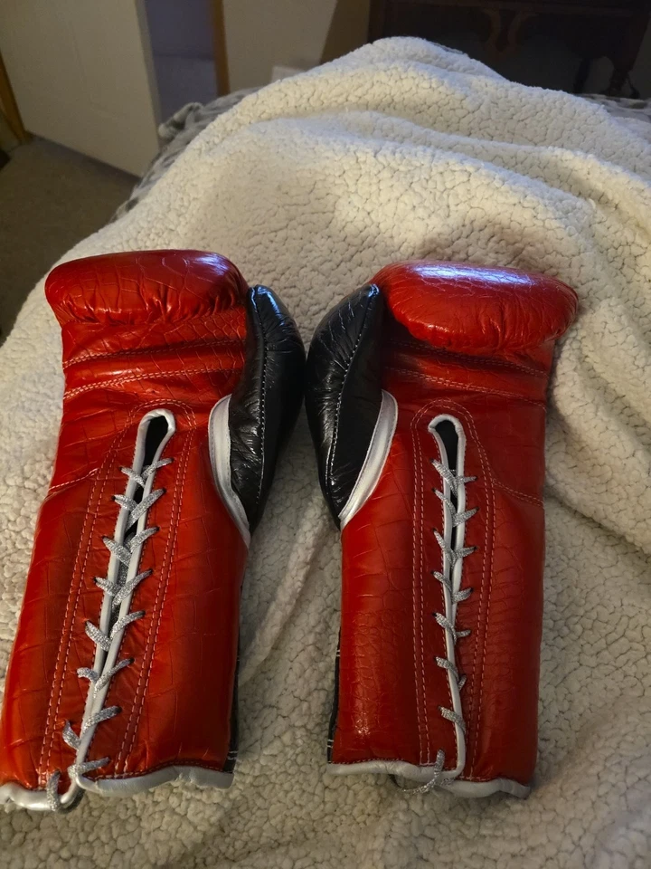GUANTES DE BOXEO NUEVOS 16 OZ ROJOS CON GLEZ NEGROS. estos son los mejores de GLEZ Foto 3 de 4
