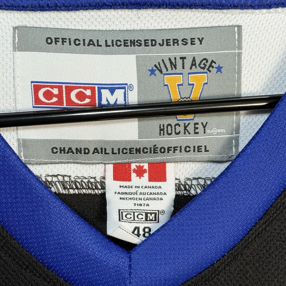 CCM Tampa Bay Lightning Lecavalier Jersey Size 48 Black Vintage Hockey Jersey - Image 3 of 4