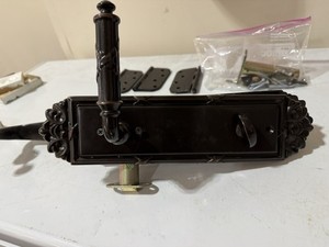 Emtek Handleset Ribbon & Reed ORB Rt. Hand 2 3/8" Backset And hinges