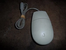 Apple Desktop Bus Mouse II M2706 ADB Connector