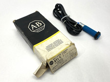 Allen Bradley 871C-D8R18 Ser. A Cylindrical Inductive Proximity Sensor Rev. B