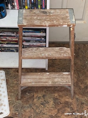 Werner Wooden 2 Foot Step Ladder Primitive Rustic Farmhouse USA Vintage W130-4