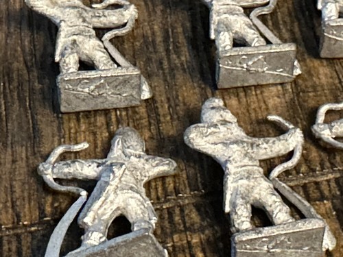 16 Lead Metal FIGURES UNPAINTED Roman CEASAR NAPOLEON BOW 28mm War Games - Picture 5 of 5