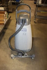 Nilfisk Advance Sprite 16 Walk-Behind Commercial Water Extractor Wet/Dry Vacuum