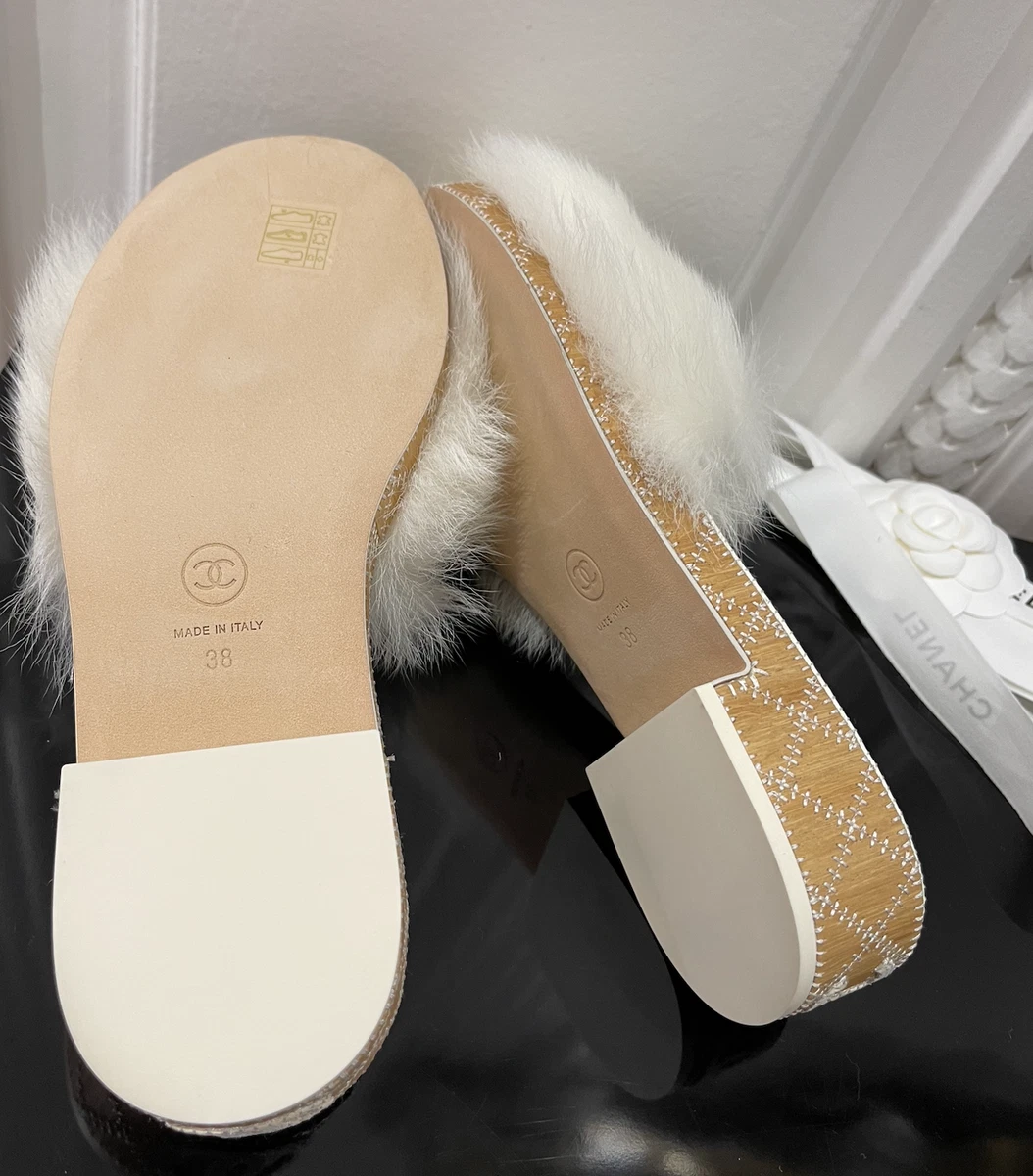 BNIB Chanel CC logo Lambskin Fur Shearling Mules Slides Sandals