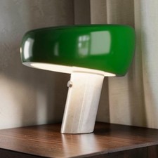 Lampe à poser design – Pied en marbre et abat-jour en métal Vert