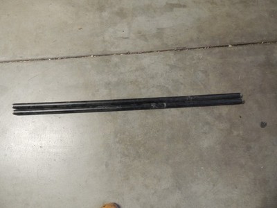 Yakima Round Bars - Roof Rack Crossbars - 48  Not End caps Good shape