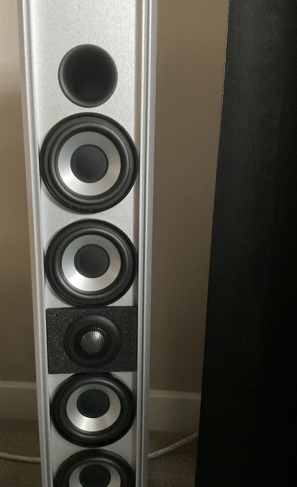 REVOX Elegance Center Channel Speaker Hi-Fi Home Theater - Germany - Preowned