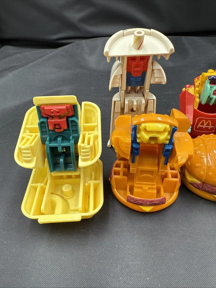 Juego de juguetes Happy Meal intercambiables McDonald's Transformers vintage años 80/90 Foto 2 de 3