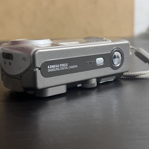 Samsung Digimax 401 4.0MP Digital Camera (Tested Working) - Picture 5 of 6