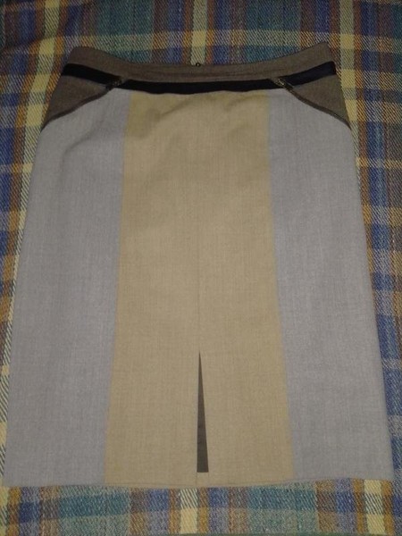 Women Club Monaco Skirt Beige Wool 38 / M / 46