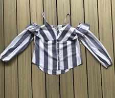 NEW Belle Sky Gray & White Stripe Lightweight Button Front Ruffle Top Size M